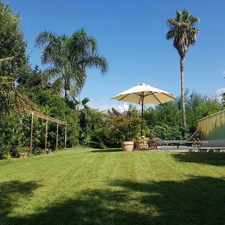 Studio Bougainvillee Διαμέρισμα *